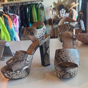 Jessica Simpson Snake-Print Platform Sandals - Brown